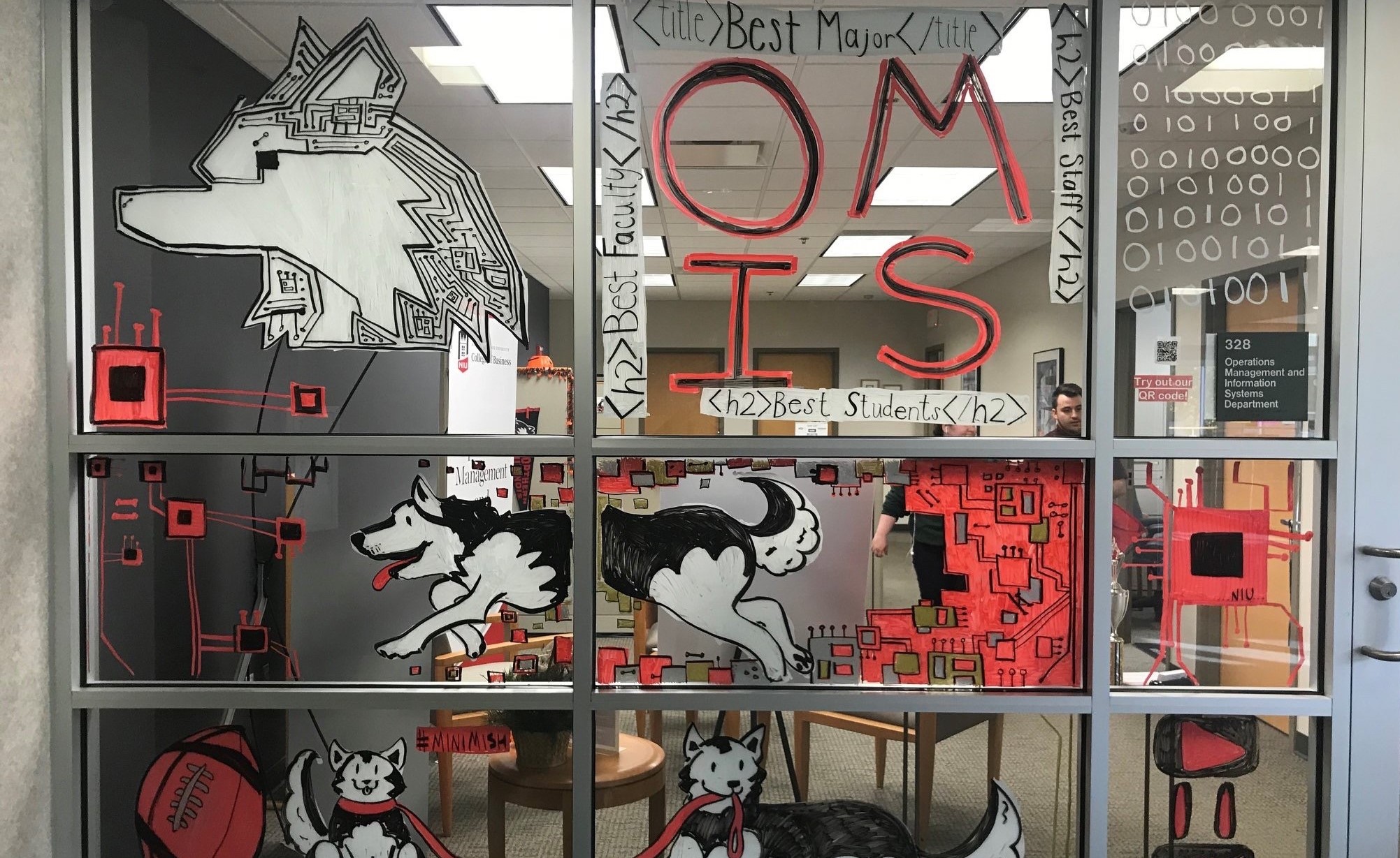 OMIS and Marketing TIE in Window Decorating Contest